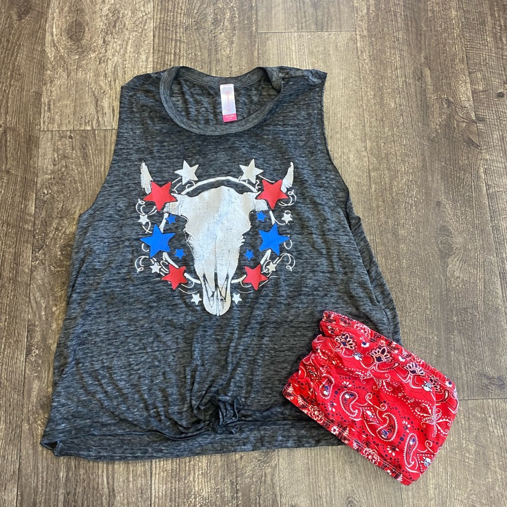Stars & bull skull tank top XXL